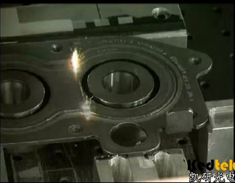 模具內(nèi)部型腔清洗3